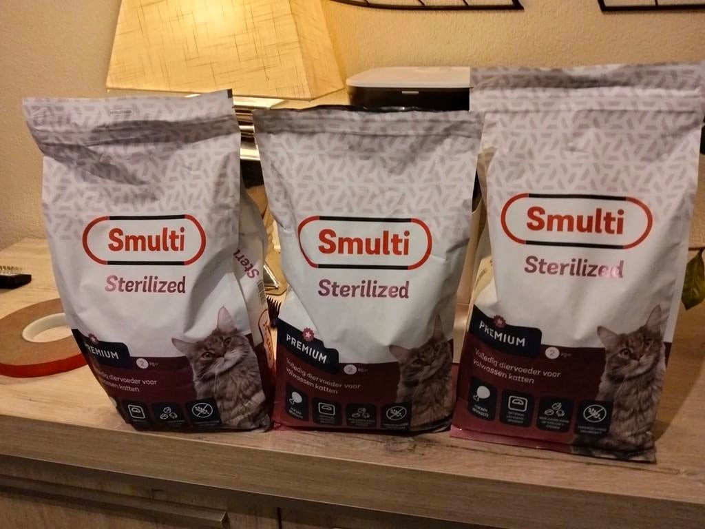 Kattenbrokjes 6 kilo sterilized merk smulti te koop, Dieren en Toebehoren, Dierenvoeding, Ophalen, Kat