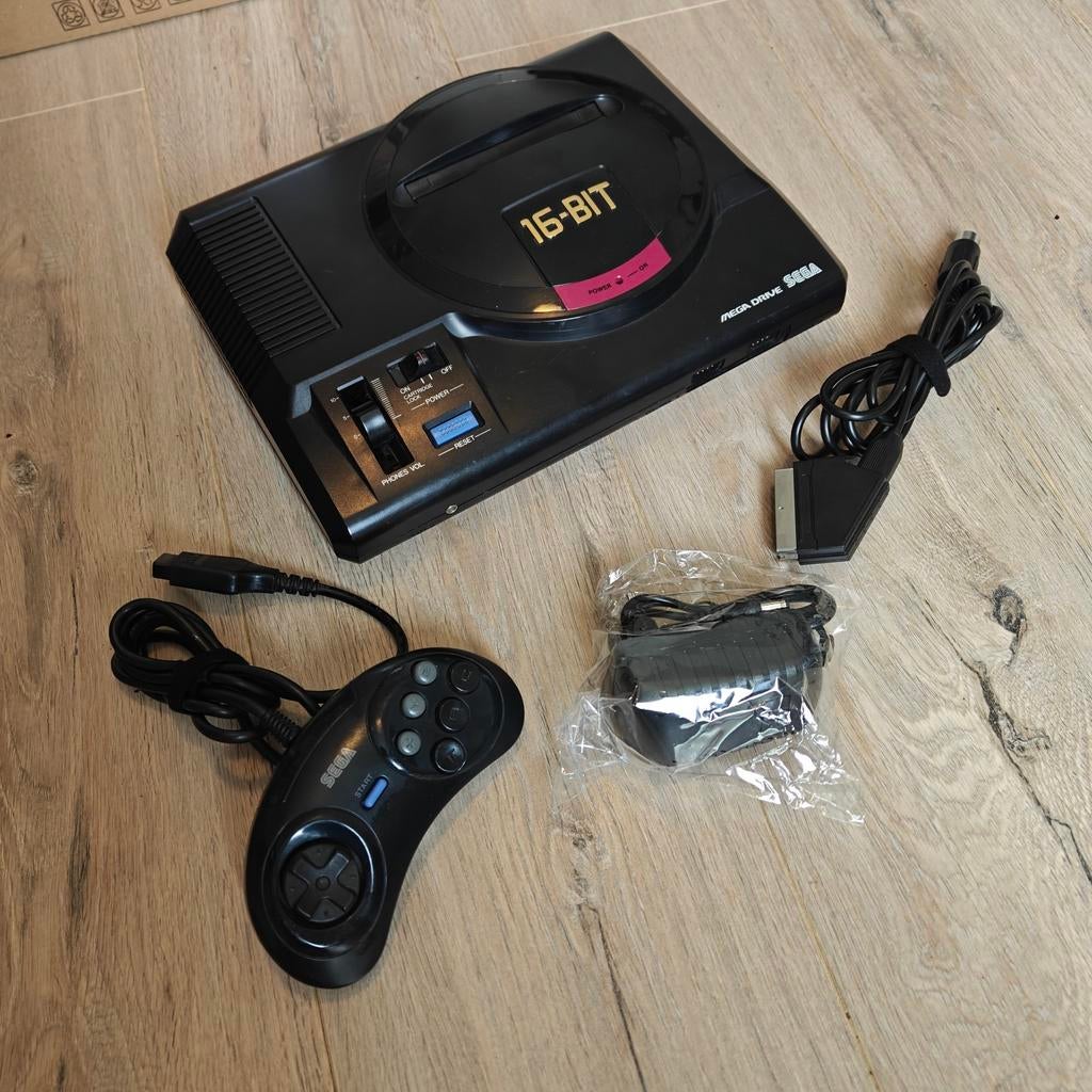 Sega mega drive 60hz NTSC region free. Upgraded RGB output, Spelcomputers en Games, Ophalen of Verzenden, Zo goed als nieuw, Met 1 controller