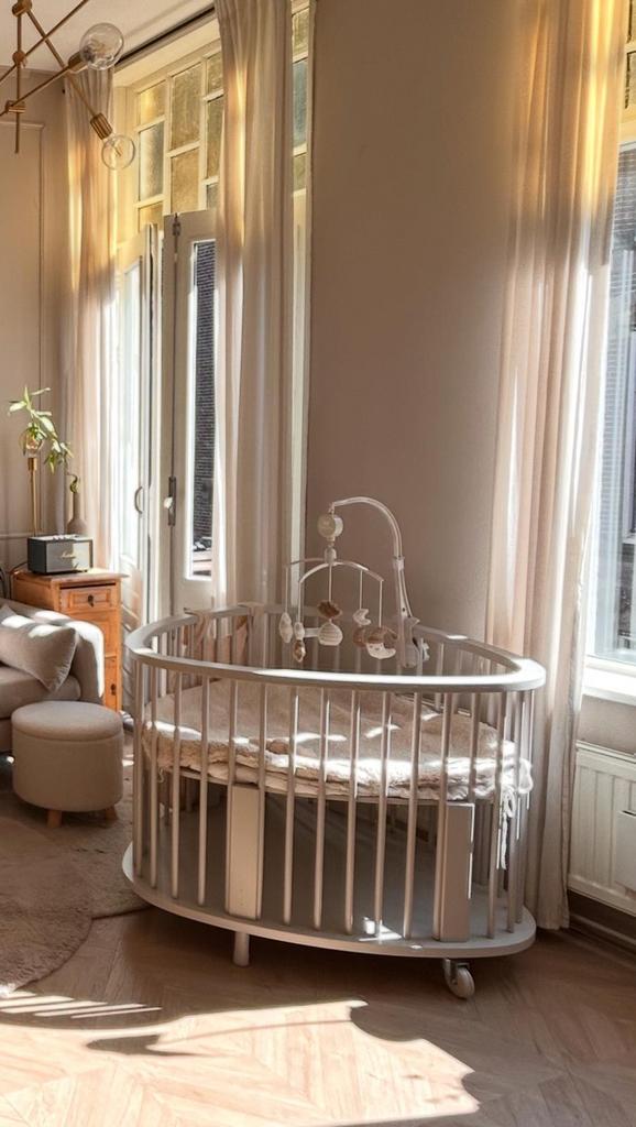 Bopita box, ronde driehoekige vorm, Ophalen, Gebruikt, Overige vormen, In hoogte verstelbaar