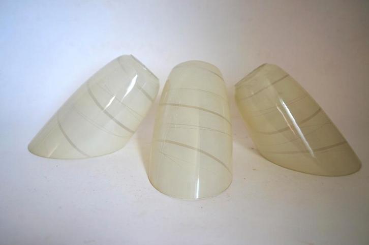 vintage 3x lampenkap schuin jaren 50 wit glas, Huis en Inrichting, Lampen | Lampenkappen, Gebruikt, Minder dan 25 cm, Overige vormen
