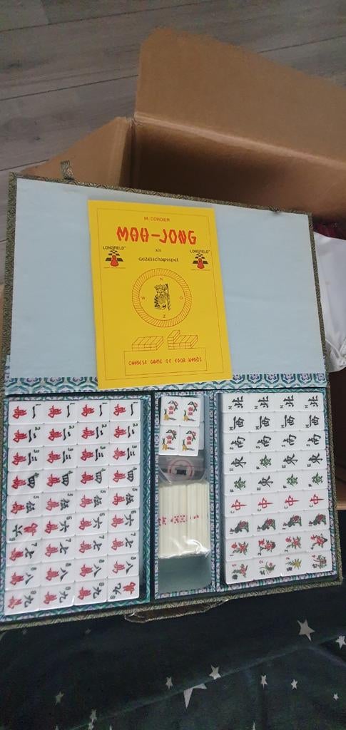 Moo-Jong Gezelschapsspel - Compleet, Hobby en Vrije tijd, Gezelschapsspellen | Bordspellen, Vijf spelers of meer, Zo goed als nieuw