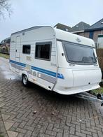 Hobby De Luxe 400 met stapelbed en voortent, Hobby, Treinzit, 750 - 1000 kg, Particulier