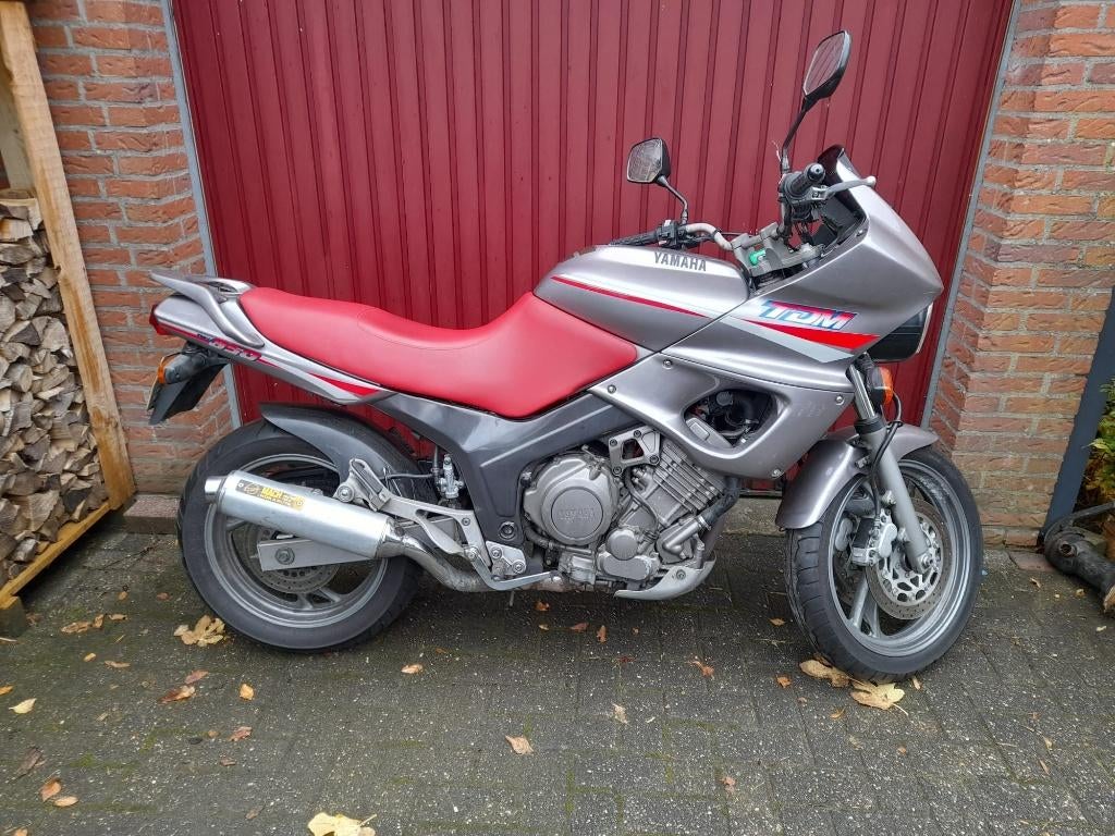 Yamaha TDM850, 2 cilinders, Sportuitlaat, Motorrijbewijs A, Particulier