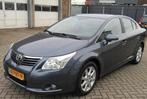 Toyota Avensis Executive 2.0 16V Vvt-i Sedan CVT 2011 Blauw, Zwart, 4 cilinders, Blauw, 75 €/maand