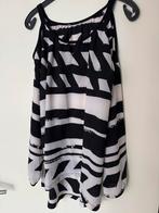 Zwart-wit losvallend tuniek met blote schouders, Ophalen of Verzenden, Gedragen, Maat 42/44 (L), Zwart