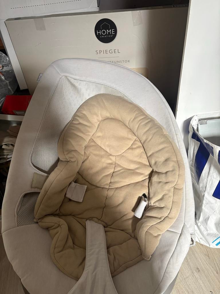 Nuna Leaf wipstoel - Goed onderhouden, Kinderen en Baby's, Wipstoeltjes, Gebruikt, Wipstoel, Met gordel(s) of riempje(s), Ophalen