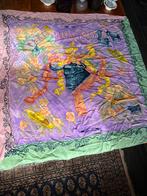 Zijden  sjaal Christian Lacroix, France, Kleding | Dames, Mutsen, Sjaals en Handschoenen, Ophalen of Verzenden, Zo goed als nieuw