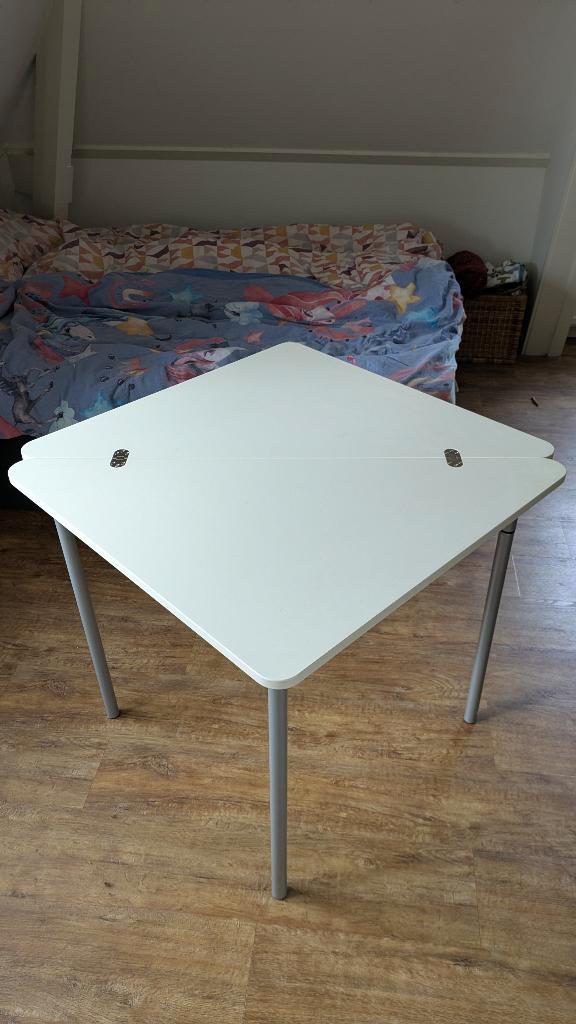 IKEA lokka inklapbare tafel, Huis en Inrichting, Tafels | Salontafels, Gebruikt, 50 tot 75 cm, 50 tot 100 cm, 50 tot 100 cm, Vierkant