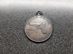 Prijspenning - Militair Pistool  / S.V.  Gilze - Rijen 40mm, Ophalen of Verzenden, Landmacht, Nederland, Embleem of Badge