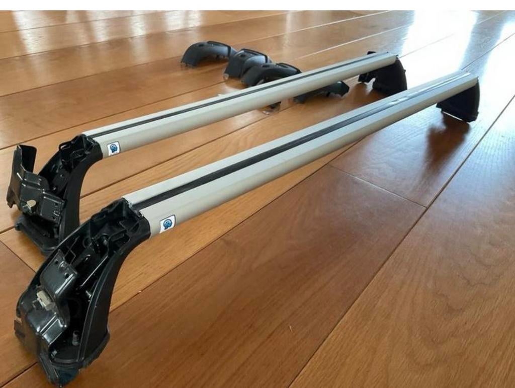 Originele VW Passat B8 Sedan dakdragers (vanaf 2014), Auto diversen, Dakdragers, Ophalen of Verzenden, Zo goed als nieuw