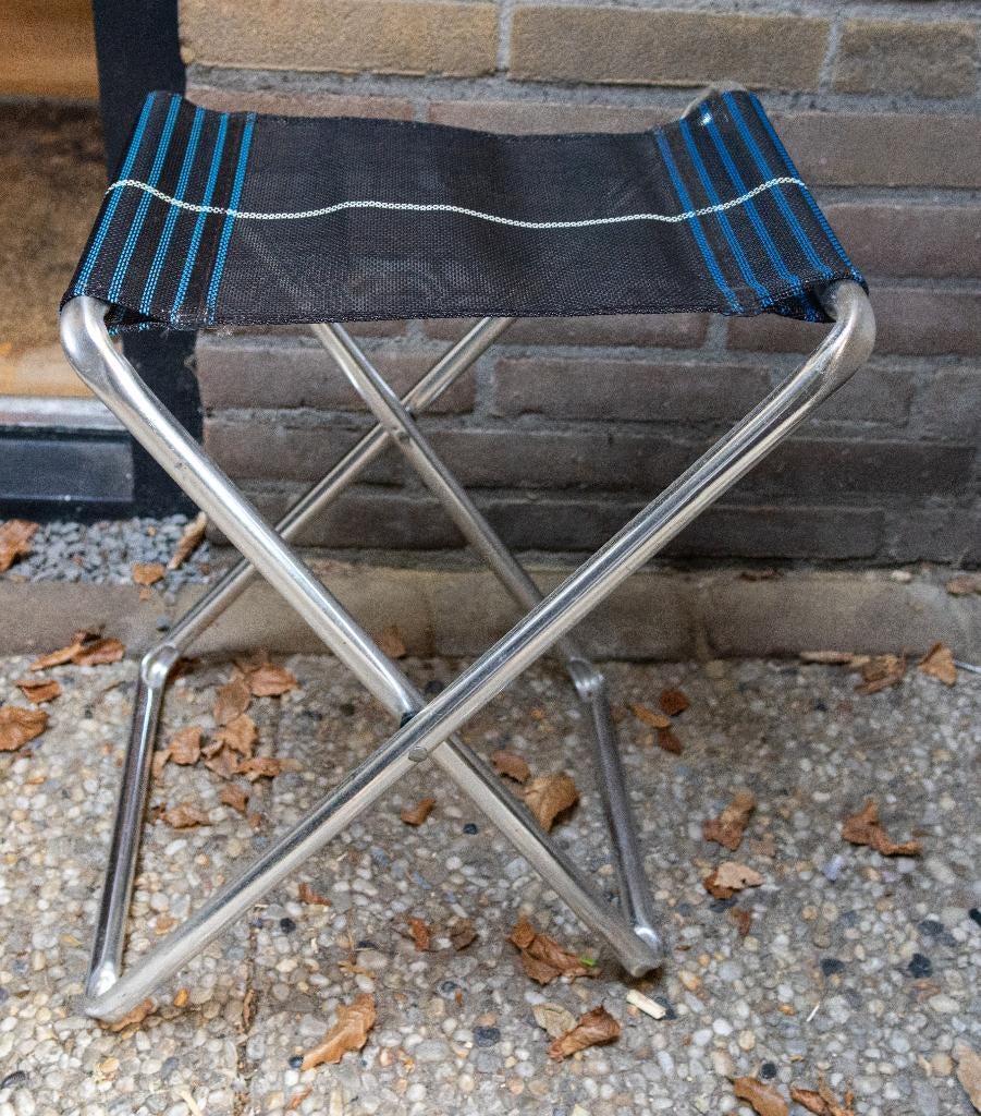 Krukje met tafelblad, Ophalen, Gebruikt, Campingstoel