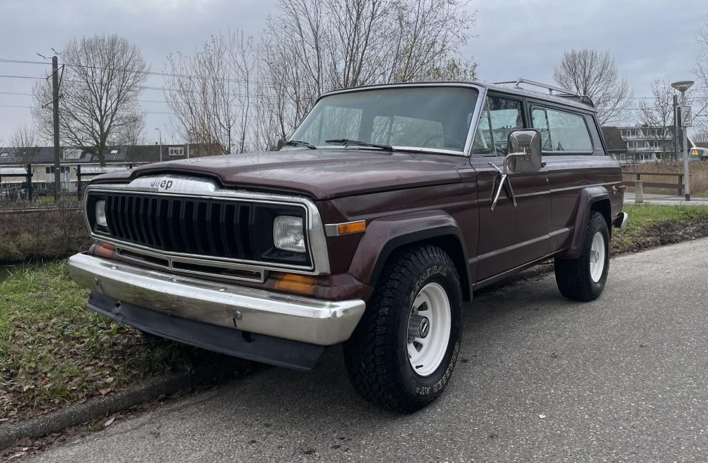Jeep CHEROKEE Chief 2-deurs   VOORJAARSAANBIEDING!!, 1935 kg, Gebruikt, 8 cilinders, Bruin