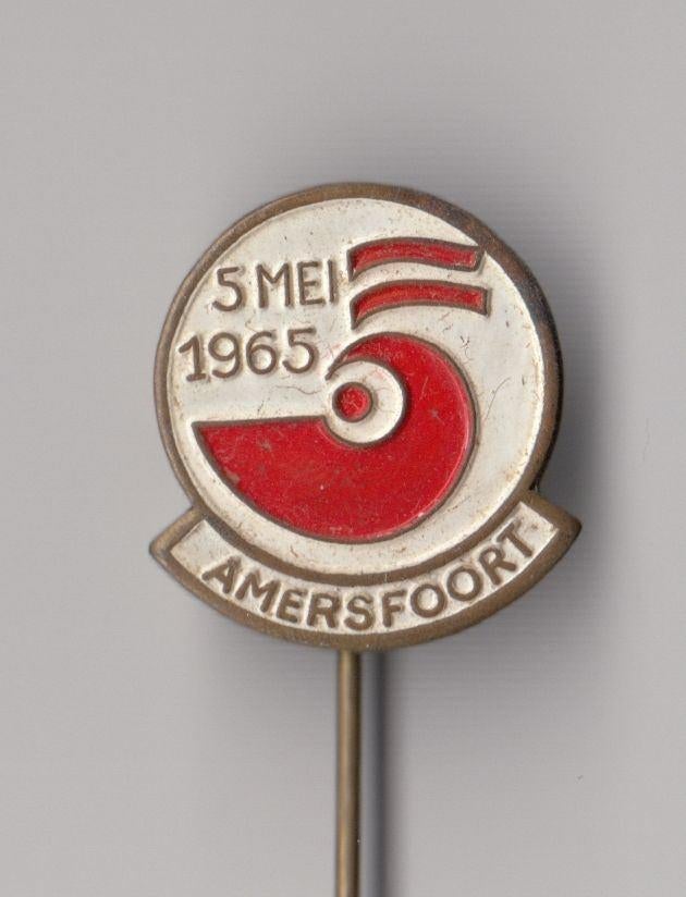 Bevrijdingsdag 5 Mei Amersfoort speldje, Gebruikt, Niet vindbaar, Niet vindbaar, Speldje of Pin