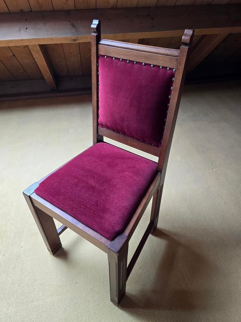Antieke houten stoel rode bekleding goede staat, Antiek en Kunst, Ophalen