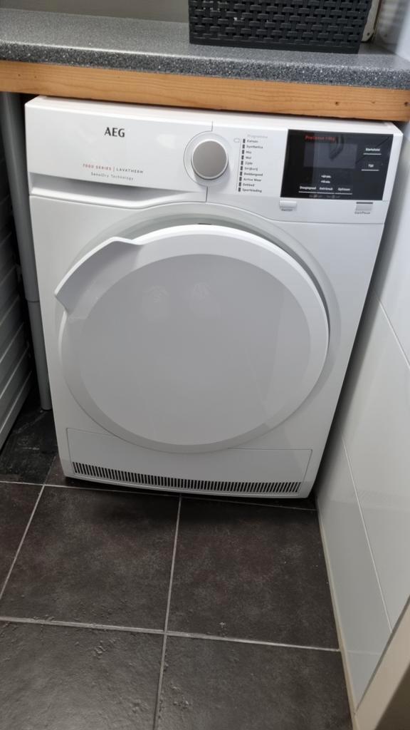 AEG Lavatherm SensiDry warmtepompdroger T7DB83GP, Witgoed en Apparatuur, Wasdrogers, Zo goed als nieuw, Overige typen, Voorlader