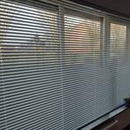 Luxaflex lichtgrijs 284.5 x 168, Ophalen