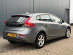 Volvo V40 2.0 D2 Automaat|100% dealer onderhouden|Topstaat!, Gebruikt, Euro 6, 4 cilinders, 1353 kg
