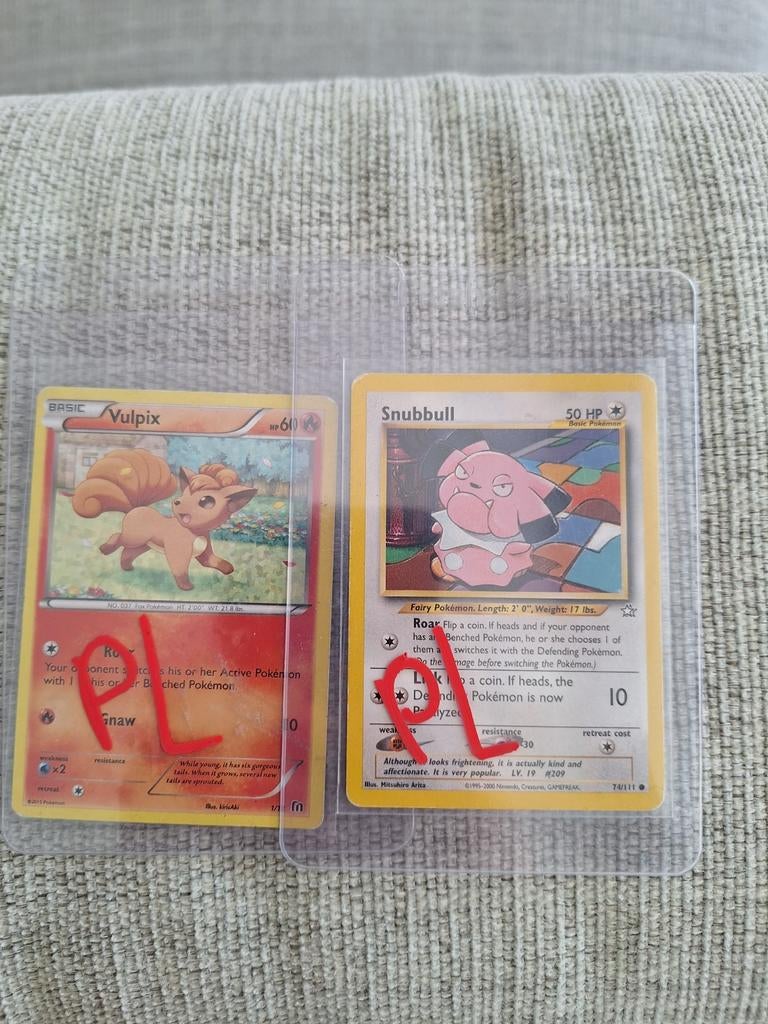 Pokémon Base Set Vulpix & Snubbull Kaarten, Ophalen of Verzenden, Gebruikt, Meerdere kaarten