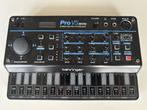 Behringer Pro-VS Mini vector synth – met doos, Muziek en Instrumenten, Overige merken, Zo goed als nieuw, Met midi-aansluiting