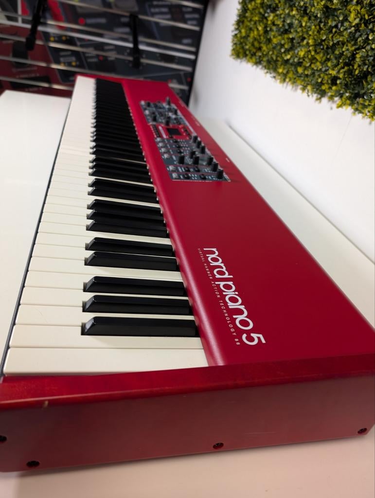 Prosq Music | Nord Piano 5 Dedemsvaart | Kom op afspraak 🎹, Muziek en Instrumenten, Piano's, Overige kleuren, Nord, Ophalen of Verzenden