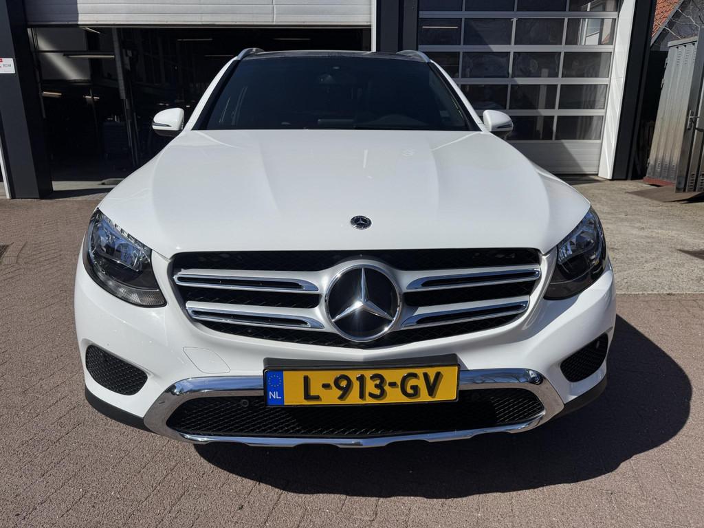 Mercedes-Benz GLC-klasse 350e 4MATIC+Trekhaak+Panodak!, Auto's, Mercedes-Benz, Automaat, Stof, Gebruikt, 4 cilinders