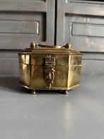 Vintage messing sieradendoosje / snuisterijendoosje, Ophalen of Verzenden, Koper