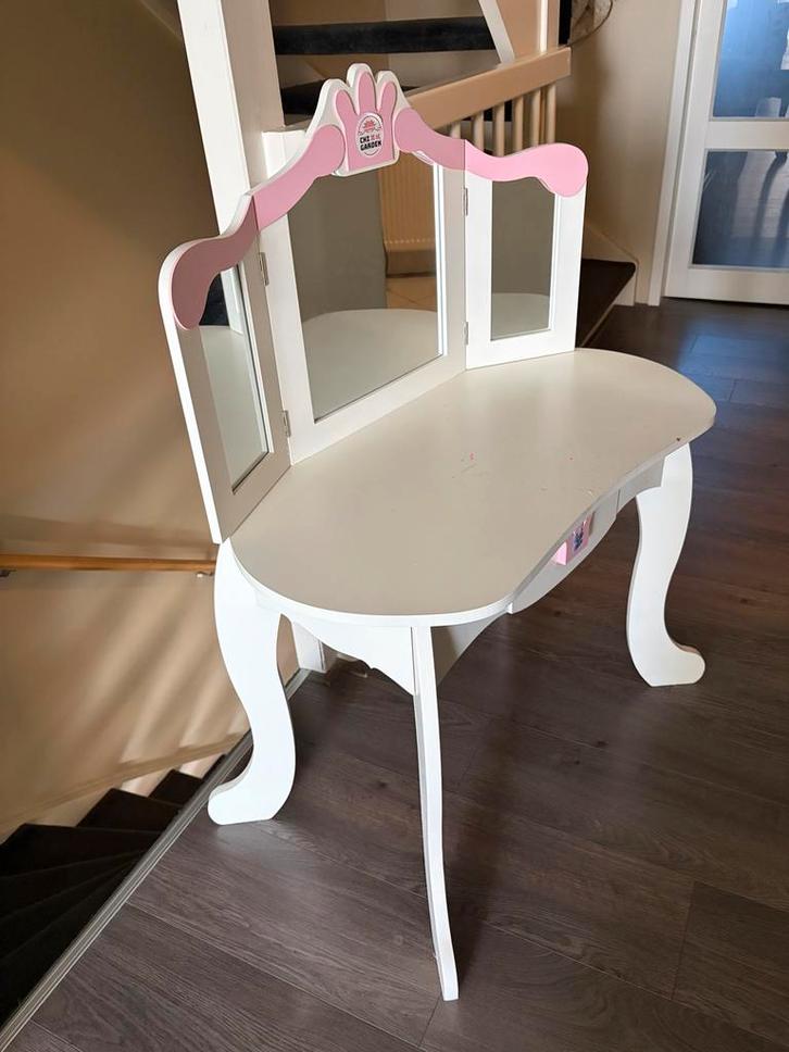 Leuke kinder kaptafel met spiegel - wit/roze, Huis en Inrichting, Tafels | Kaptafels, Gebruikt, Minder dan 100 cm, 50 tot 100 cm