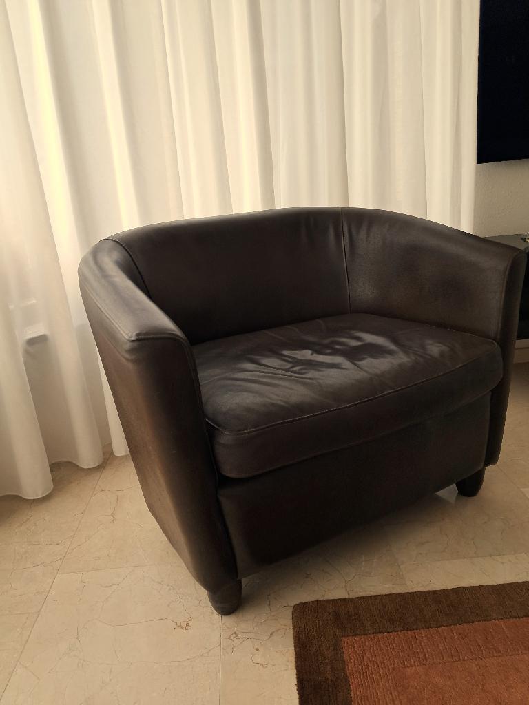 Brede leren clubfauteuil, Huis en Inrichting, Fauteuils, Ophalen, Gebruikt, Minder dan 75 cm, Leer