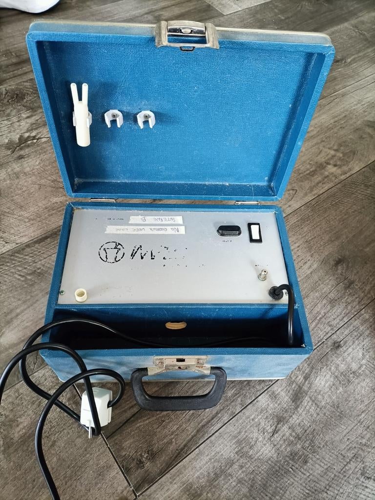 Medell tytan medisch apparaat/instrument. Vintage. Jaren 60, Ophalen