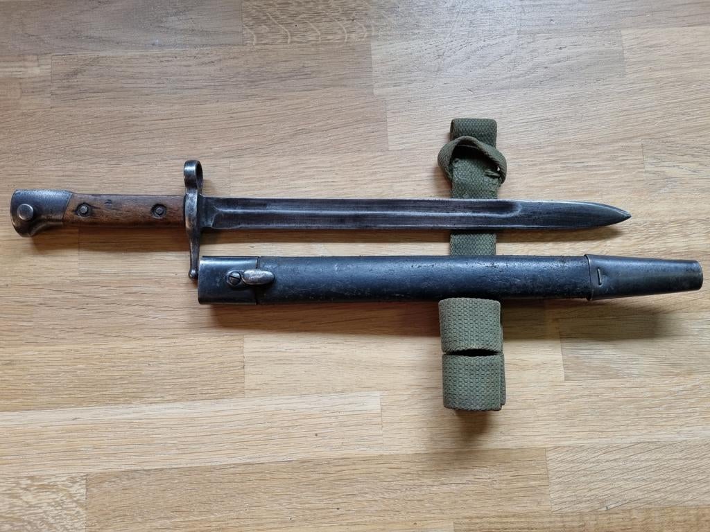 Italiaanse (M1981) bajonet voor SMLE, Verzamelen, Ophalen of Verzenden, Overige gebieden, Mes of Dolk