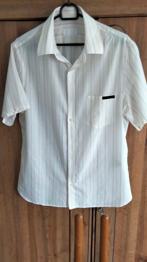 Prada blouse, Beige, Zo goed als nieuw, Prada, Halswijdte 39/40 (M)