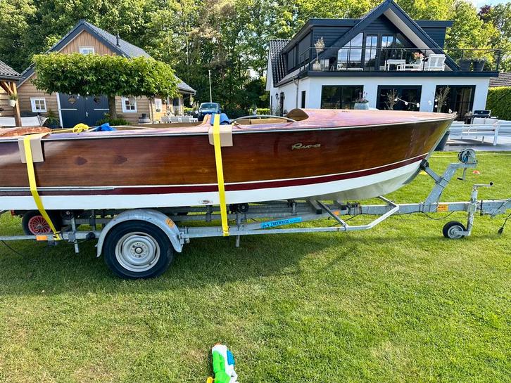 Arcangeli super jolly #213, Watersport en Boten, Motorboten en Motorjachten, Gebruikt, Hout, Tot 6 meter, Benzine, Binnenboordmotor