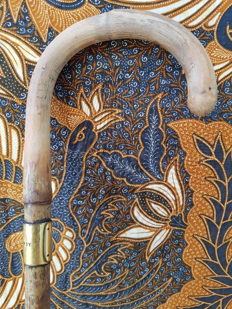 Mooie antieke Engelse wandelstok van palmhout 86 cm.
