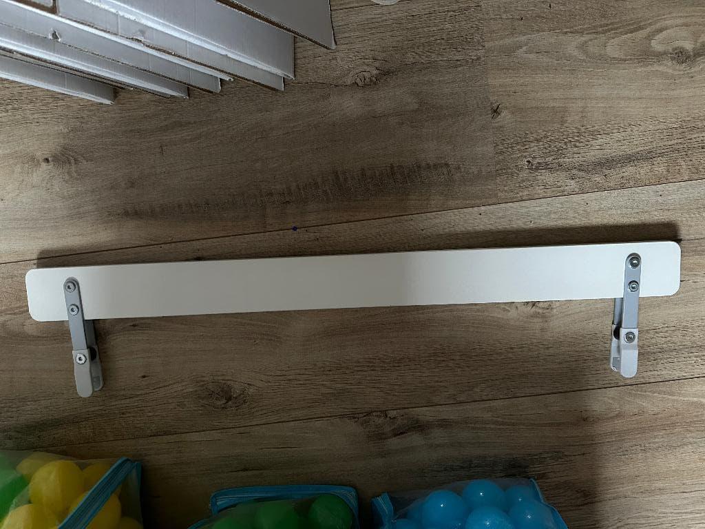 IKEA NATTAPA zijsteun – handig voor kinderbed, Kinderen en Baby's, Kinderkamer | Bedden, Ophalen of Verzenden, Zo goed als nieuw