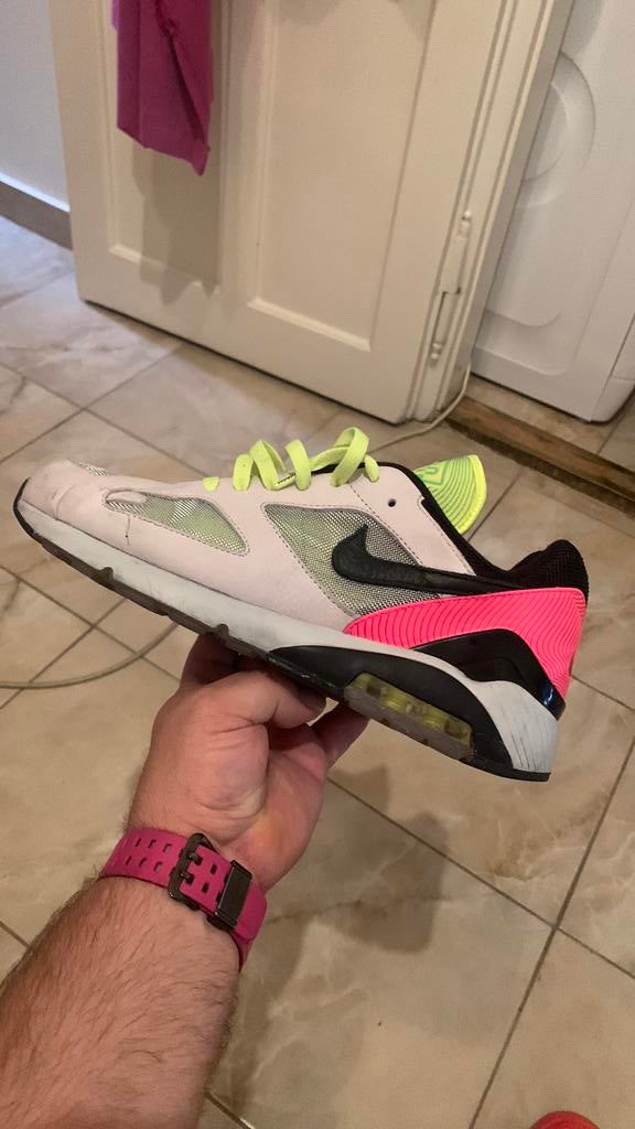 NIKE AIR MAX 180-‘BERLIN”/2019*/Size 44.5, Kleding | Heren, Schoenen, Overige kleuren, Verzenden, Sportschoenen, Zo goed als nieuw