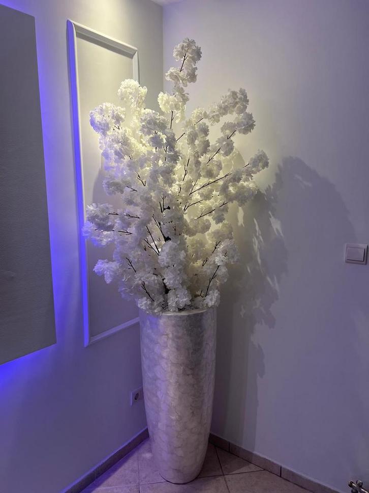 Schelpenvazen met bloesem boom, Huis en Inrichting, Woonaccessoires | Kunstplanten en Kunstbloemen, Zo goed als nieuw, Ophalen of Verzenden
