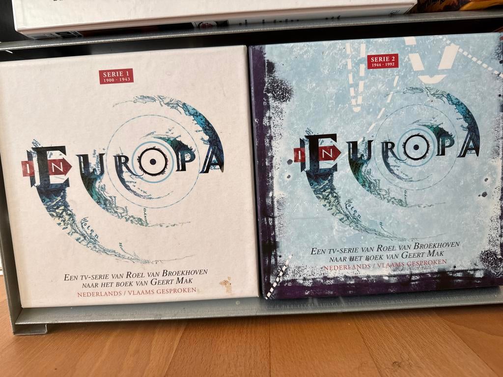 In Europa - Complete TV-serie (Serie 1 & 2) Geert Mak, Cd's en Dvd's, Gebruikt, Alle leeftijden, Boxset, Ophalen of Verzenden