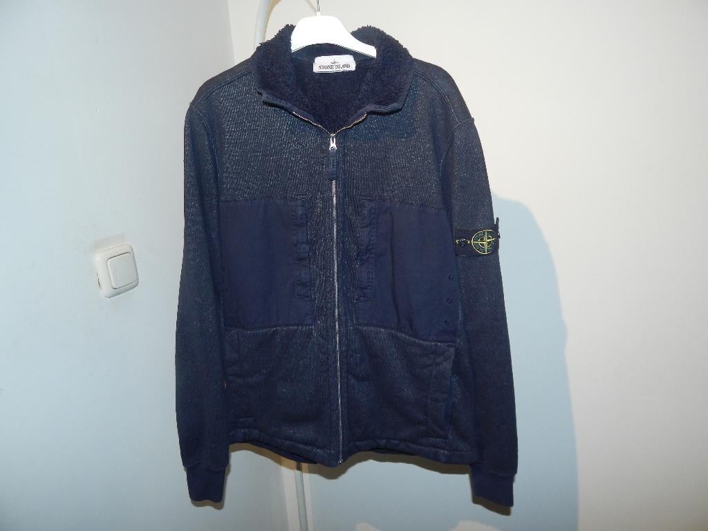 Stone Island heerlijk vest wollen voering teddy achtig S/ M