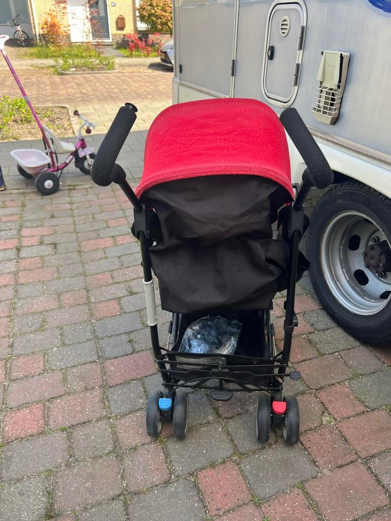 Buggy van Safety 1st met zonneklep en regenhoes, Ophalen, Gebruikt, Overige merken, Regenhoes