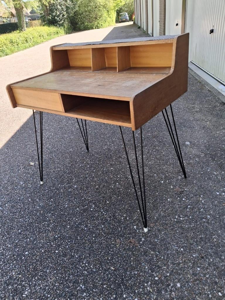 Pastoe bureautje, Cees Braakman, Ophalen