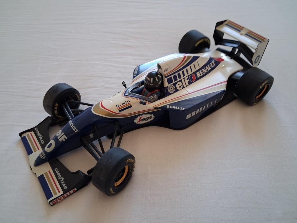 Formule 1  WILLIAMS RENAULT  FW16  HILL 1994  1:18  compleet, Ophalen of Verzenden, Zo goed als nieuw, Auto, MiniChamps