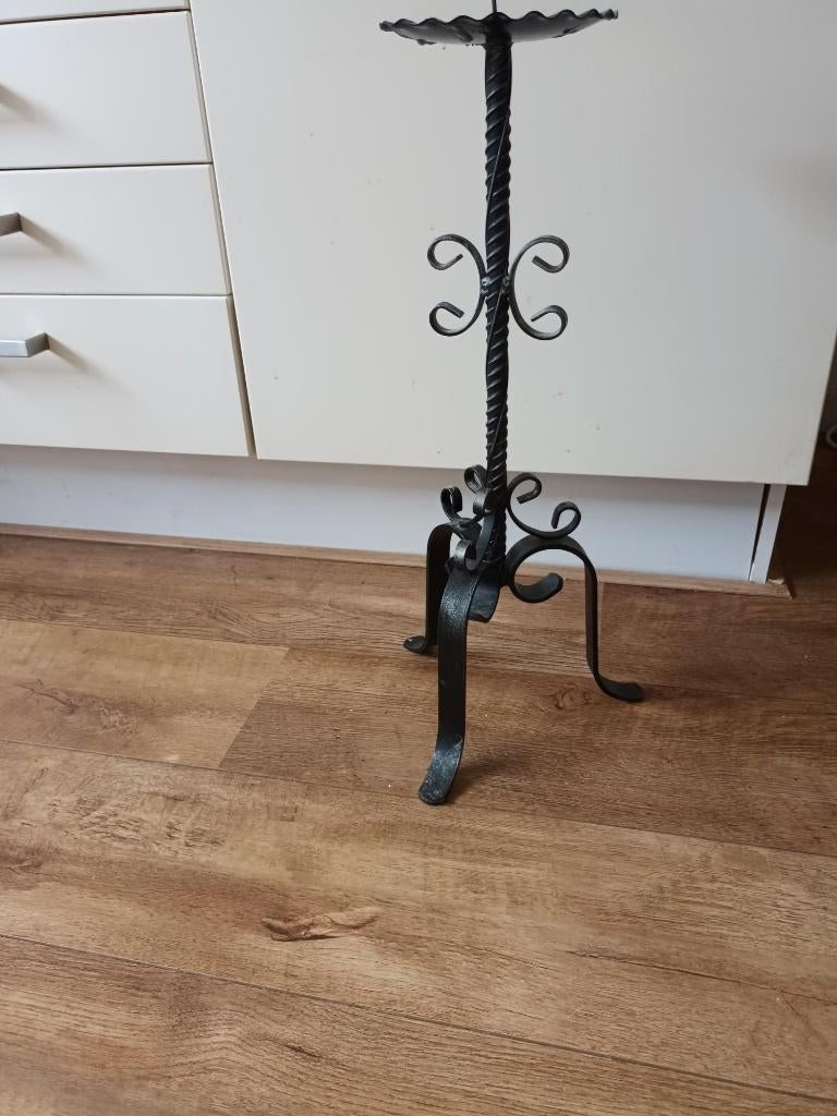 metalen kandelaar, Huis en Inrichting, Woonaccessoires | Kandelaars en Kaarsen, Ophalen, Gebruikt, Zwart, Kandelaar