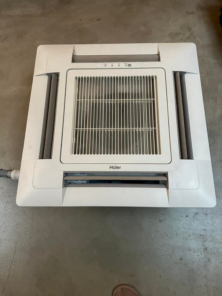 Airco plafond inbouw, Witgoed en Apparatuur, Airco's, Ophalen, Zo goed als nieuw, Wandairco, 3 snelheden of meer