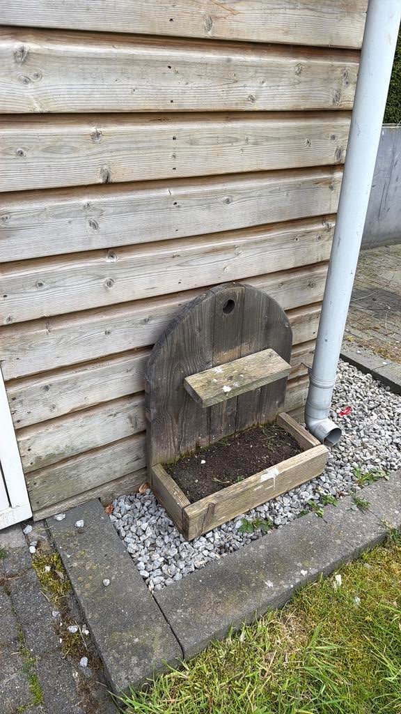 Vogelhuisje, Ophalen, Zo goed als nieuw