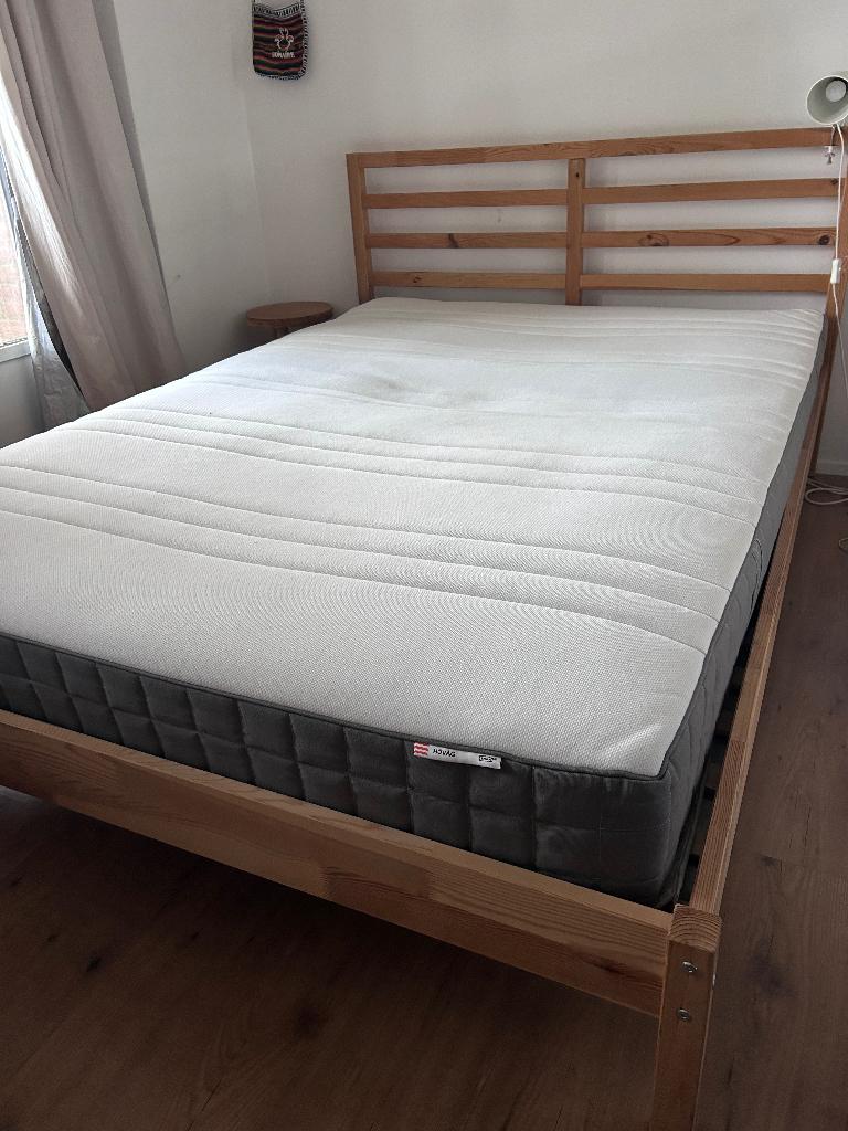 Bedframe, Ophalen, Gebruikt, Wit, 140 cm
