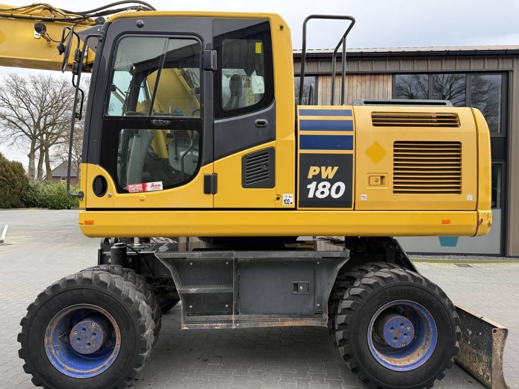 Komatsu PW 180-10 wielkraan (bj 2018), Graafmachine
