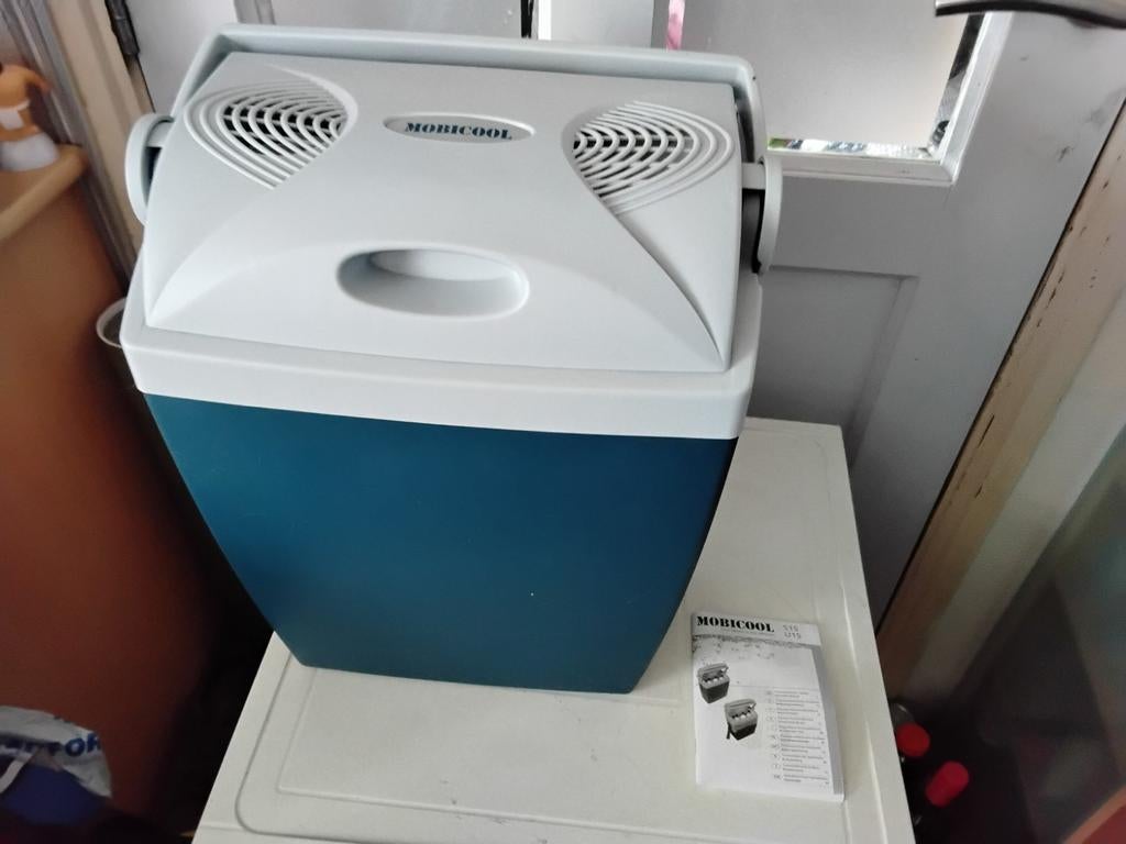 Mobicool koelbox, Caravans en Kamperen, Ophalen, Zo goed als nieuw, Koelbox, Elektrisch