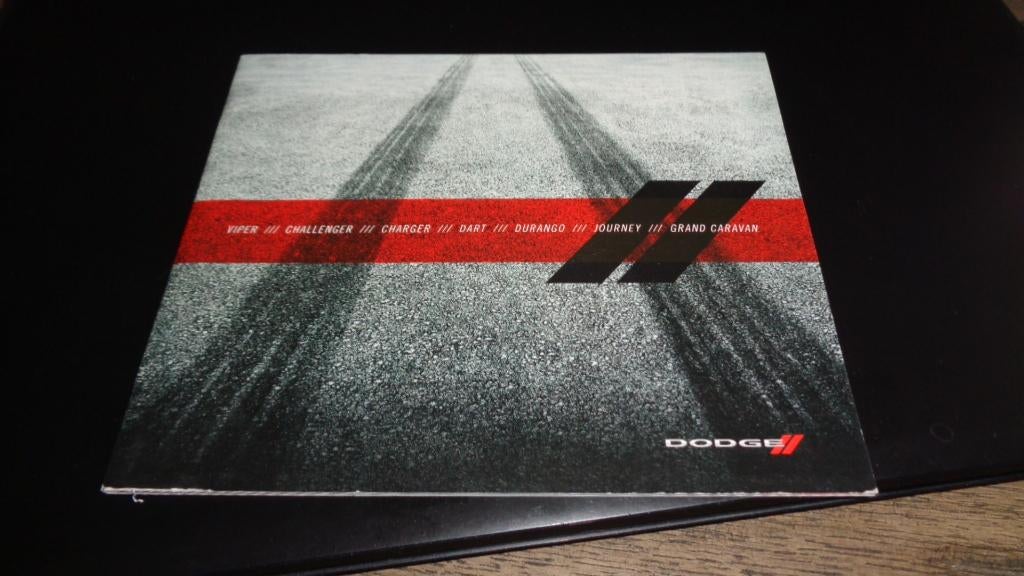 USA Folder  DODGE  ,  9-2015, Boeken, Verzenden, Zo goed als nieuw, Overige merken