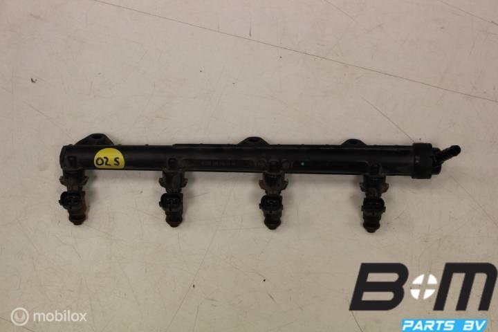 Brandstofrail met injectoren VW Golf 7 04E133319G, Gebruikt