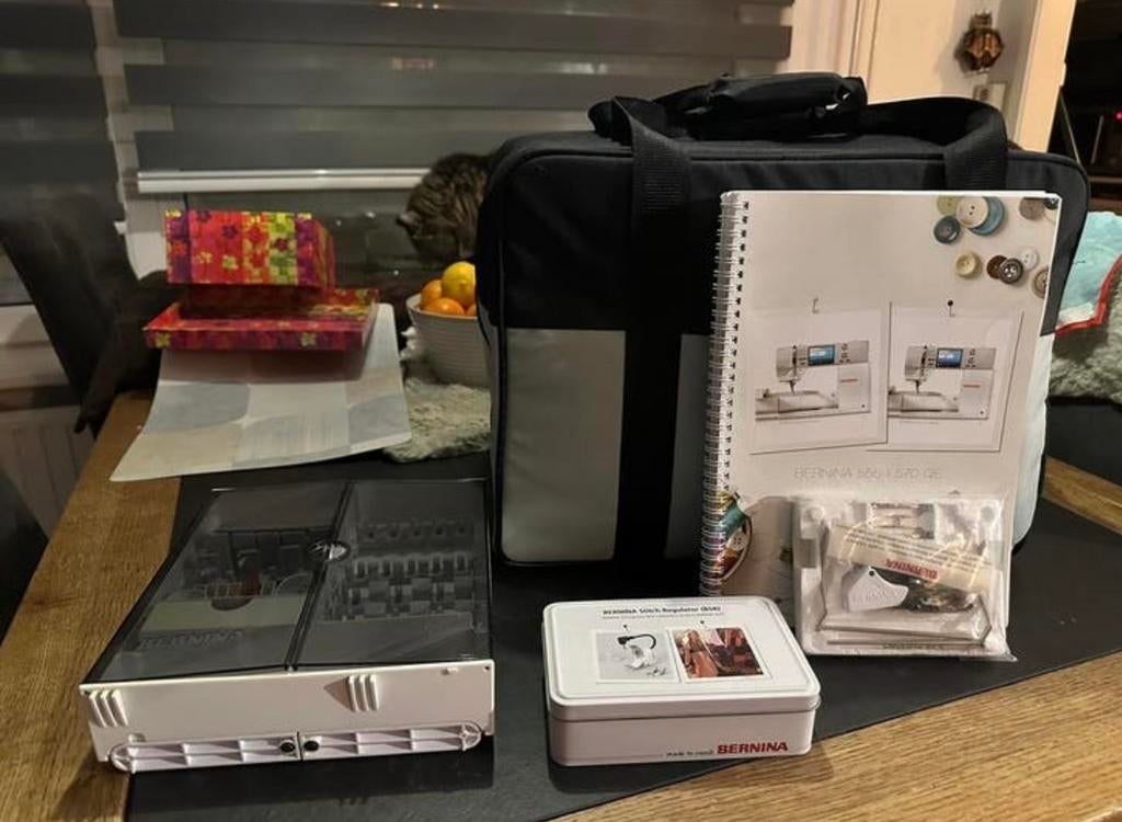 Bernina 570 QE Naaimachine + BSR en accessoires, Ophalen of Verzenden, Gebruikt, Naaimachine, Bernina